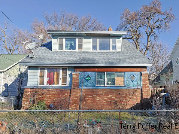29 Home St SW, Grand Rapids, MI 49507