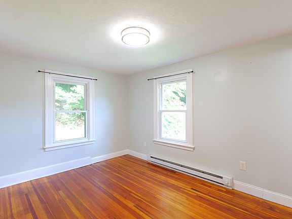 5th image of 19 Haig Ave #2