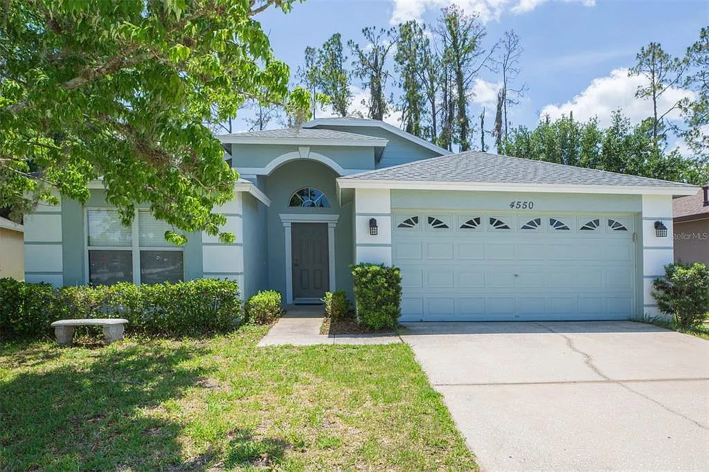 3 bed, 2.0 bath, 1476 sqft, $2,500 — Photo 1