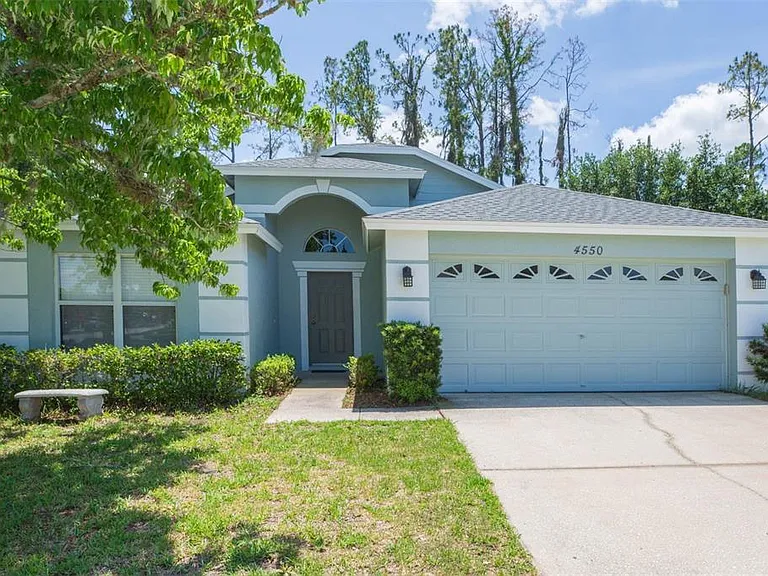 4550 Roundview Ct — Photo 1