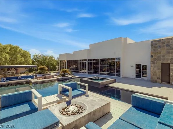 3716 Caesars Cir, Las Vegas, NV 89120
