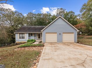 5613 Yeager Ridge Dr, Douglasville, GA 30135