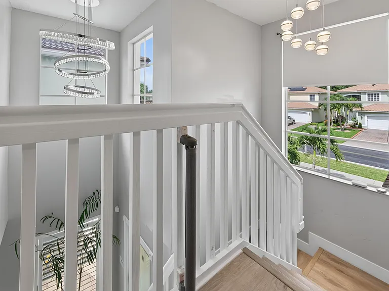 6544 Adriatic Way — Photo 22