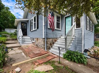 46 Roosevelt Rd, Weymouth, MA 02188