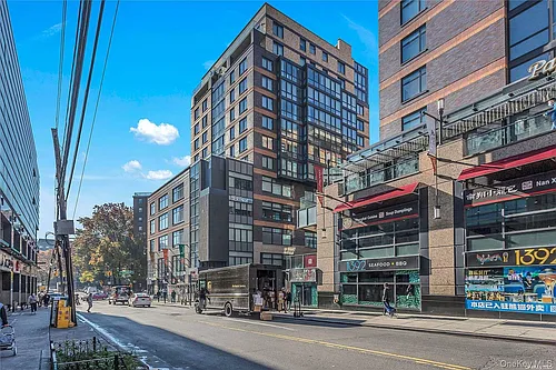 39-16 Prince St #11A Photo 1