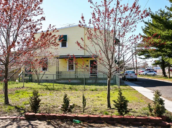 28 S Railroad Ave, Gloucester City, NJ 08030