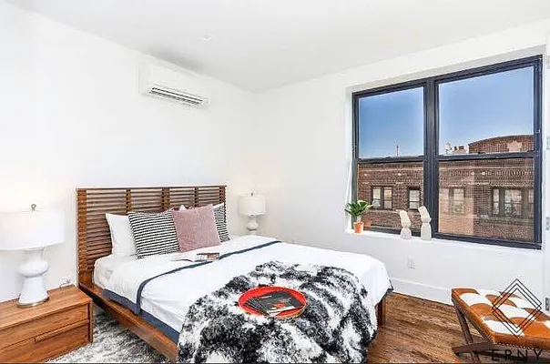 Rented by ERNY LLC | media 4