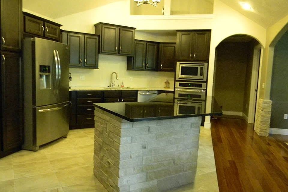 2nd image of 2987 W Nottingham St