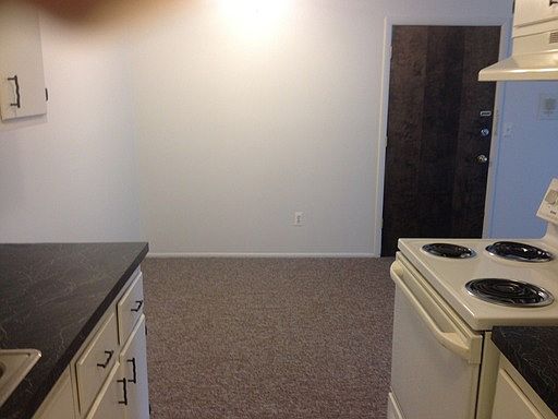 5th image of 2744 Golfside Dr APT 504
