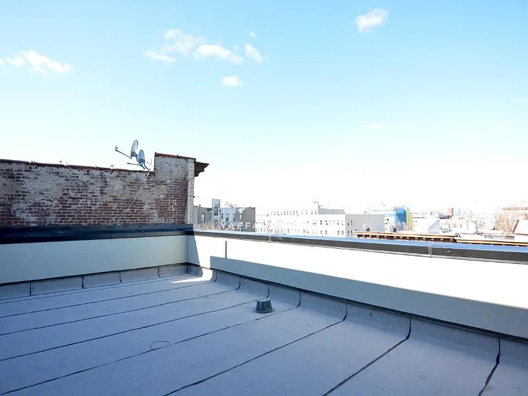806 Saint Johns Pl #5A — Photo 23
