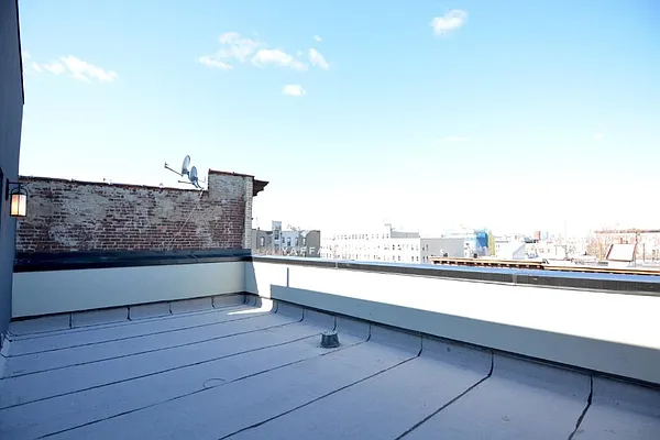 Rented by Yaffa Realty LLC | media 39