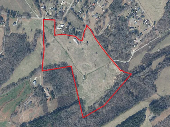 599 Martin Rd, Starr, SC 29684
