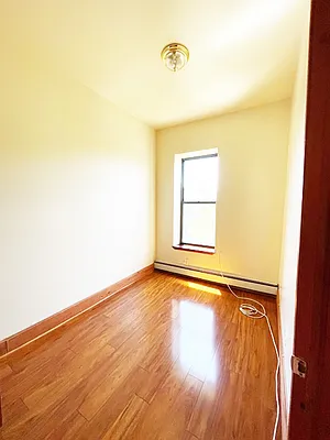 Rented by Chris Stewart, LREB | media 10