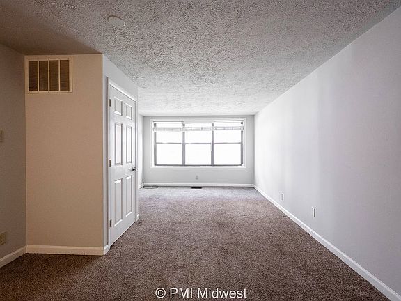 4th image of 3736 N Meridian St APT 6