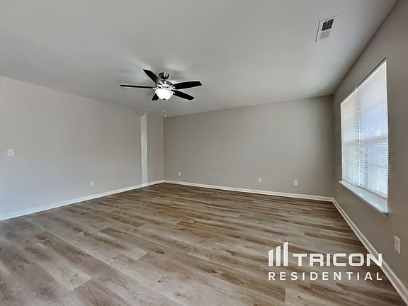 4th image of 408 Stapleford Ln