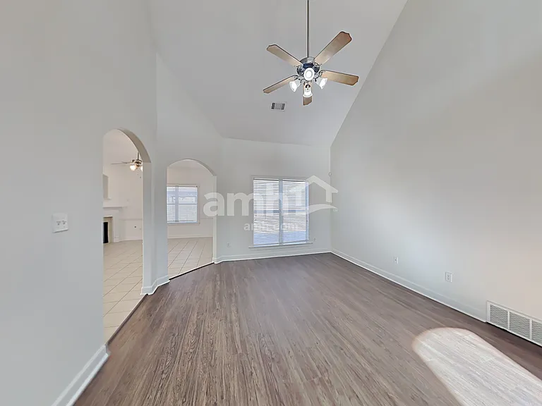 9664 Woodland Creek Ln — Photo 9