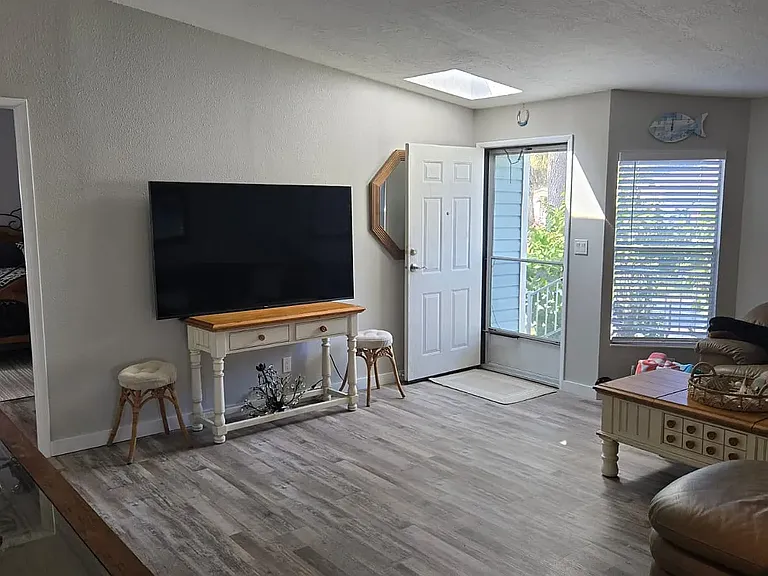 707 Navigators Way — Photo 22