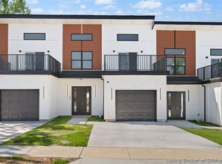 1620 Scott St, Jeffersonville, IN 47130