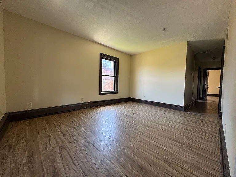 52-54 Alden St #202 — Photo 6