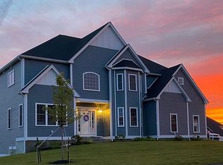 100 Magill Dr, Grafton, MA 01519
