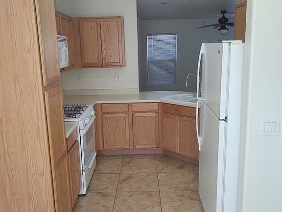 3rd image of 9278 Onesto Ave