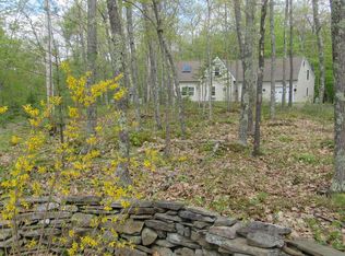 8 Sandalwood Rd, Belfast, ME 04915