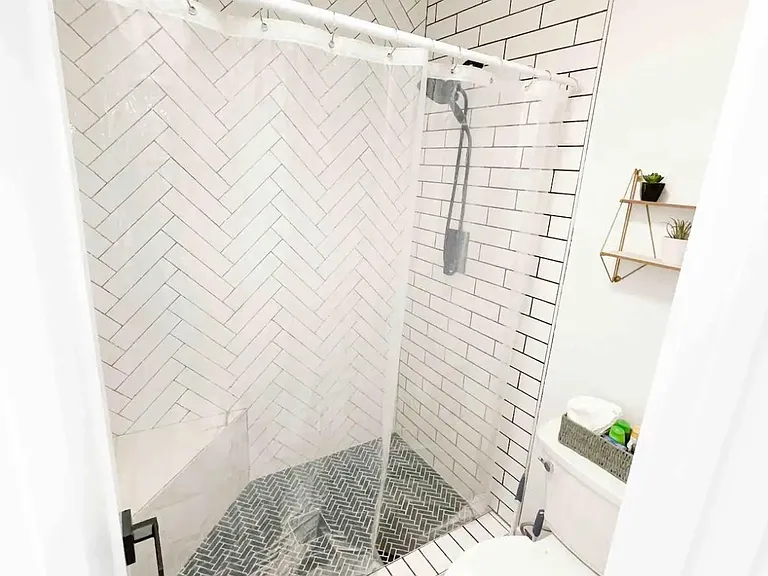 8735 E Culver St — Photo 31