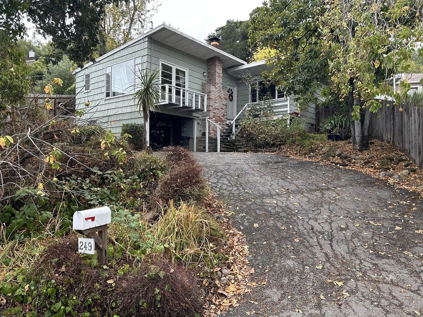 Wonderful 2-Bedroom 1-Bath Home — Photo 1