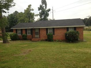 2406 Whitehall St, Tarboro, NC 27886