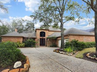 12111 Maple Rock Dr, Houston, TX 77077
