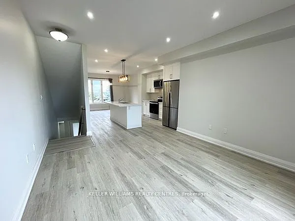 454 Veterans Dr — Photo 10