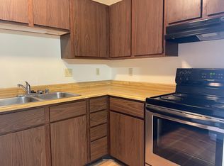 2367 Chalet Gardens Rd #15639483, Madison, WI 53711