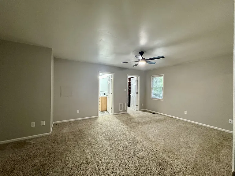 200 Horseshoe Dr — Photo 20