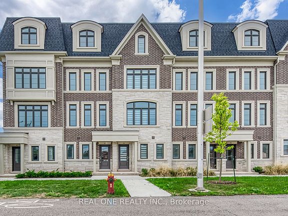 2nd image of 2140 Trafalgar Rd #44