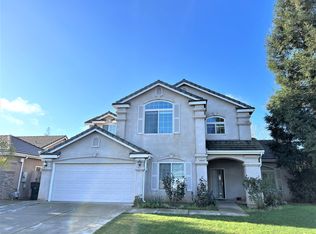 2849 E Cromwell Ave, Fresno, CA