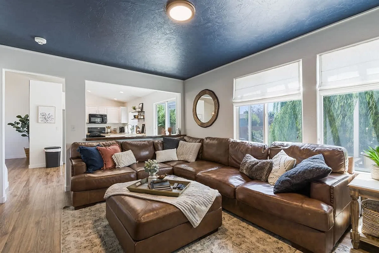 3 bed, 2.0 bath, 1356 sqft, $4,782 — Photo 1