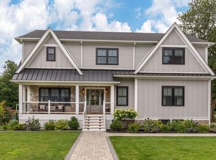 6 Pocahontas Dr, Winchester, MA 01890