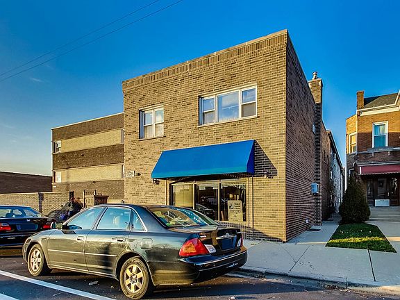 2nd image of 5524 W Lawrence Ave #8