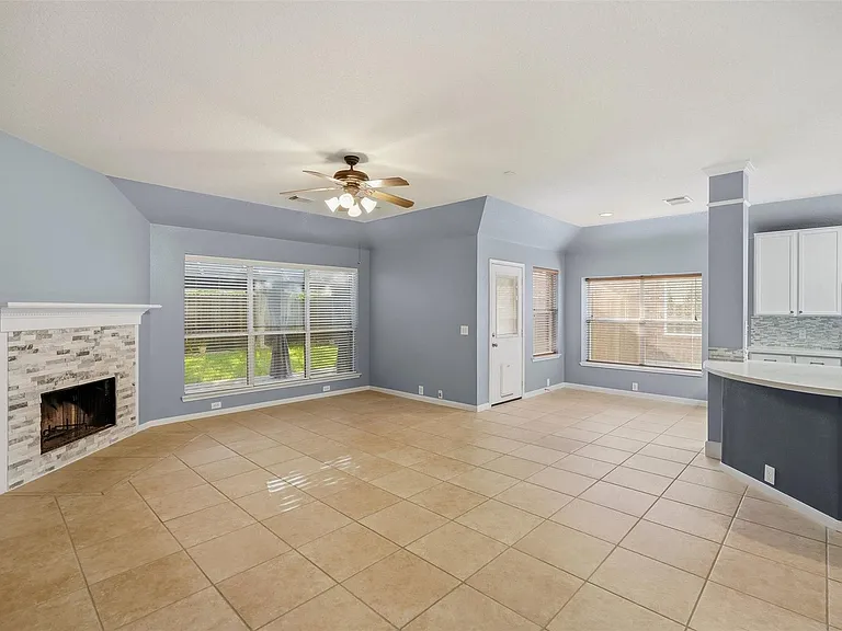 20019 Hardsville Dr — Photo 12