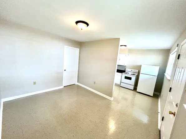 112 Nursery Ave APT B, Metairie, LA 70005