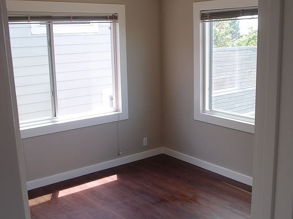 2nd image of 6343 Arlington Blvd APT 3