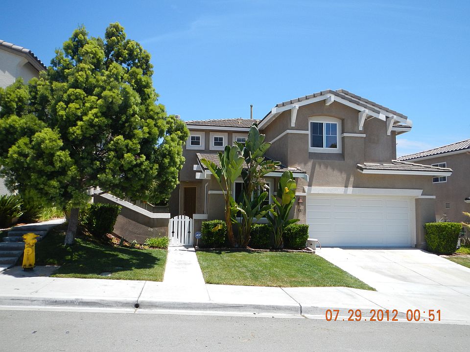 1st image of 921 Yosemite Dr
