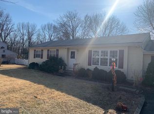 12 E Judith Dr, Hammonton, NJ