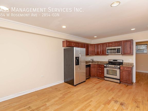 3rd image of 2854 W Rosemont Ave #2854