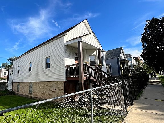 2nd image of 2123 N Karlov Ave