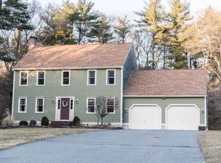 60 Heather Hills Dr, Bridgewater, MA 02324