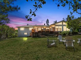 5 Rita Way, Orinda, CA 94563