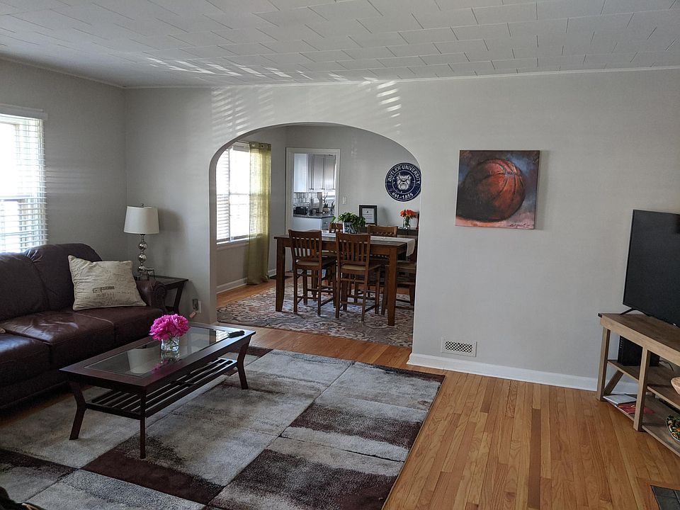 1st image of 4929 Graceland Ave