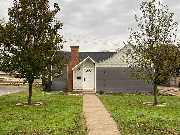 4th image of 1820 Dayton Ave
