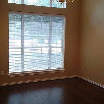 3rd image of 11745 Ficus Dr
